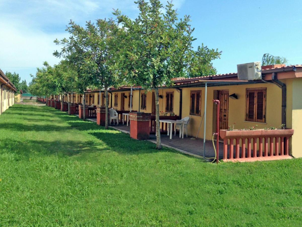 Onda Camping Village Ardea Exteriör bild